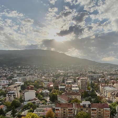 Stylish Studio, Skopje Centre - Private Parking - Panoramic Views Eksteriør billede
